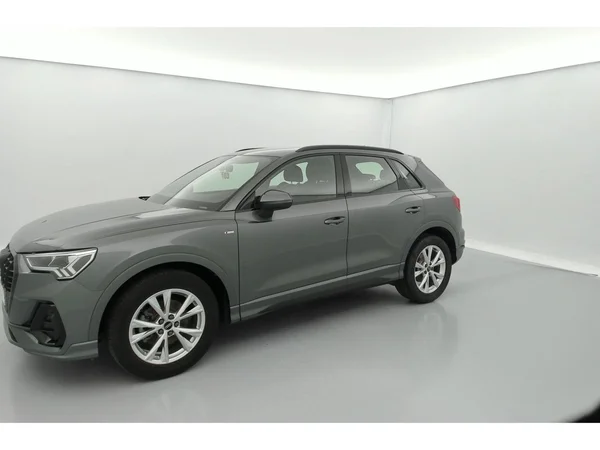 AUDI Q3 (2022) — foto 7 van 36