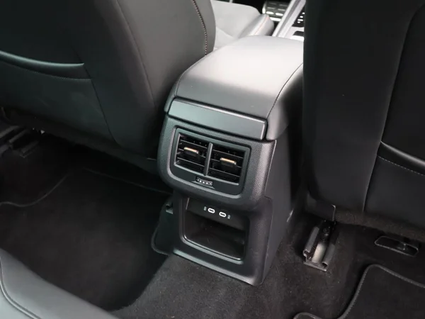 CUPRA Ateca (2024) — foto 20 van 33