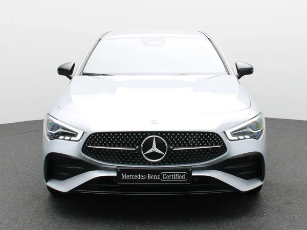 Mercedes-Benz CLA (2024) — foto 23 van 32