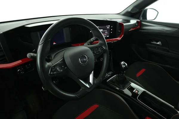 Opel Mokka (2021) — foto 2 van 16