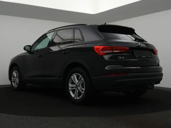 Audi Q3 (2021) — foto 27 van 29