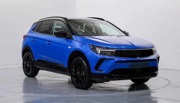 Opel Grandland (2023) — foto 42 van 44