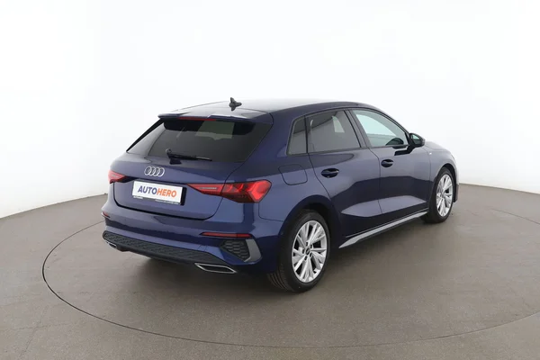 Audi A3 (2021) — foto 12 van 16