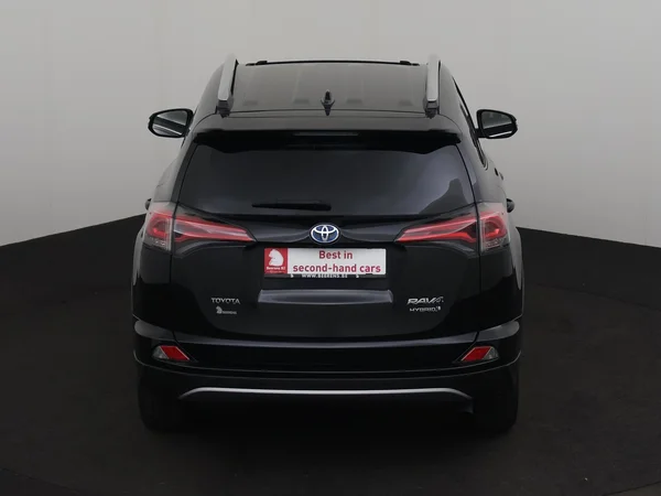 TOYOTA RAV4 (2017) — foto 27 van 30