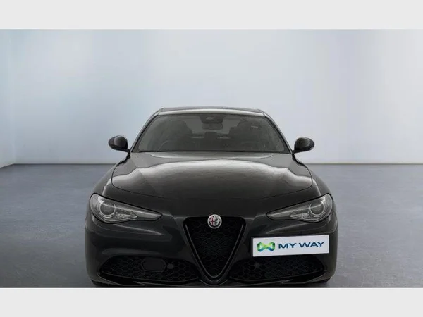 Alfa Romeo Giulia (2020) — foto 12 van 26