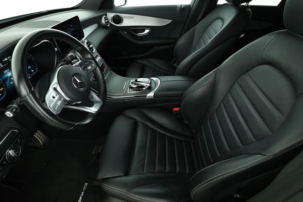 Mercedes-Benz C-Klasse (2020) — foto 16 van 16