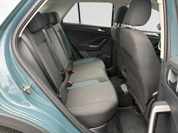 VOLKSWAGEN T-Roc (2020) — foto 13 van 22
