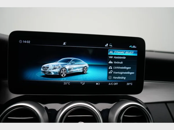MERCEDES-BENZ Coupe C (2019) — foto 25 van 26