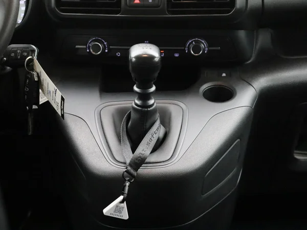 Opel Combo Life (2022) — foto 2 van 34