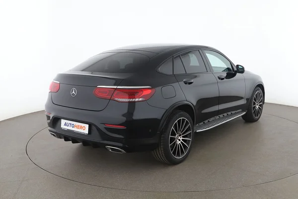 Mercedes-Benz GLC-Klasse (2021) — foto 12 van 16