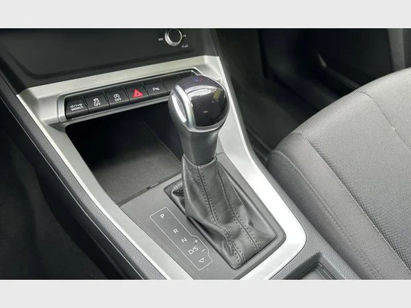 Audi Q3 Sportback (2023) — foto 11 van 33