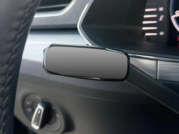 SKODA Superb Combi (2022) — foto 14 van 23