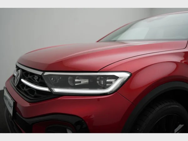 VOLKSWAGEN T-Roc (2024) — foto 11 van 22