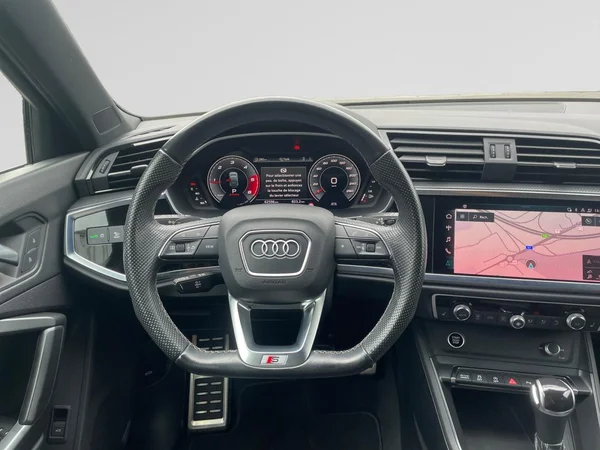 AUDI Q3 Sportback Dsl (2022) — foto 6 van 21