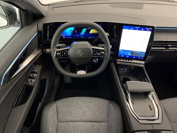 Renault Rafale E-TECH (HEV) (2026) — foto 5 van 24