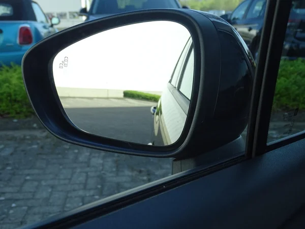 Opel Crossland (2021) — foto 9 van 19