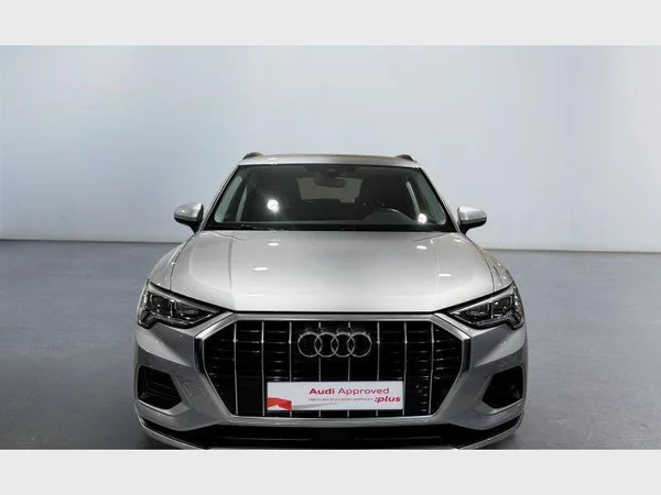 Audi Q3 (2021) — foto 12 van 27