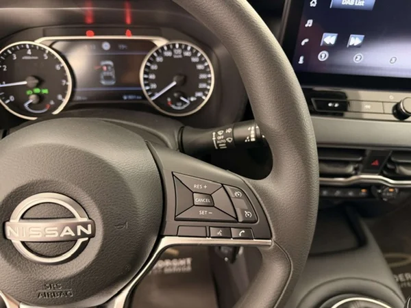 Nissan Juke — foto 6 van 20