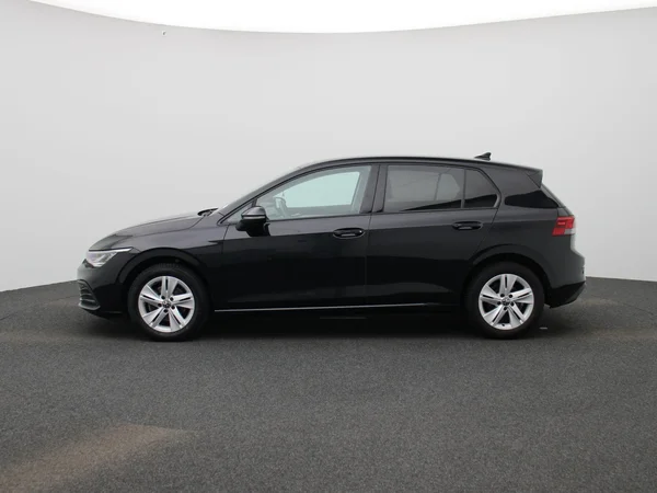 Volkswagen Golf (2021) — foto 31 van 36