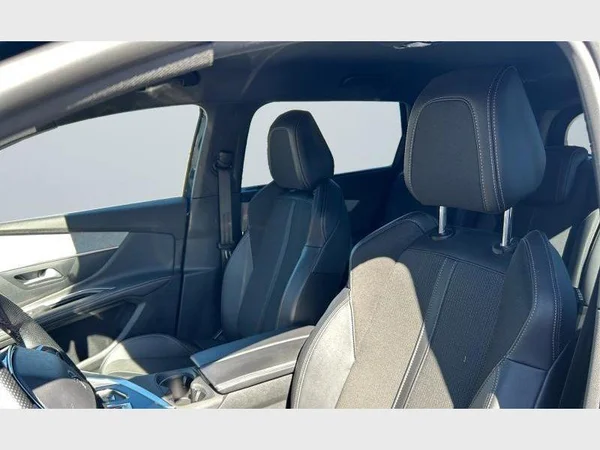 Peugeot 5008 (2022) — foto 30 van 30