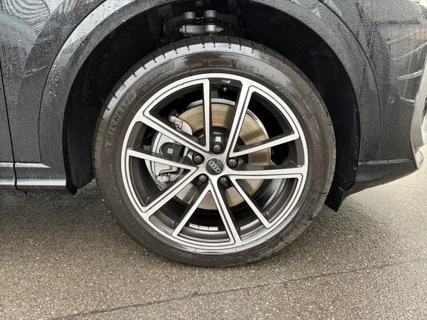 AUDI Q5 Sportback (2025) — foto 10 van 18