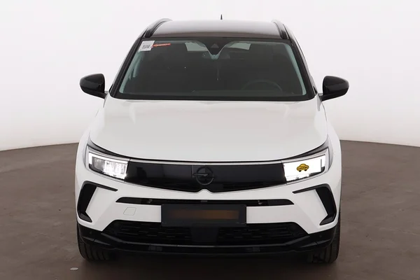 Opel Grandland (2024) — foto 26 van 28