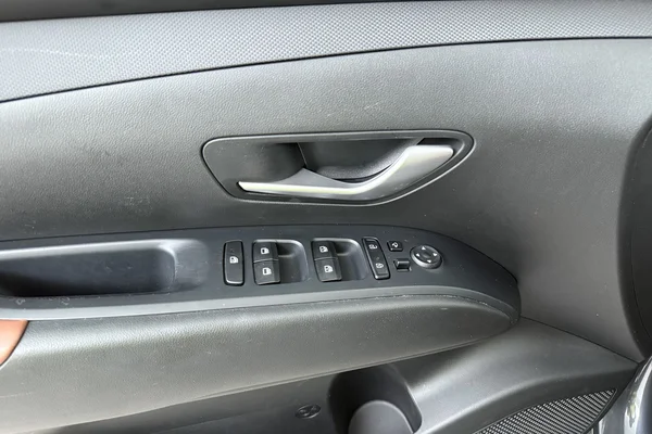 Hyundai Tucson (2021) — foto 8 van 23