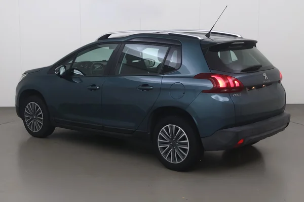 Peugeot 2008 (2018) — foto 14 van 20