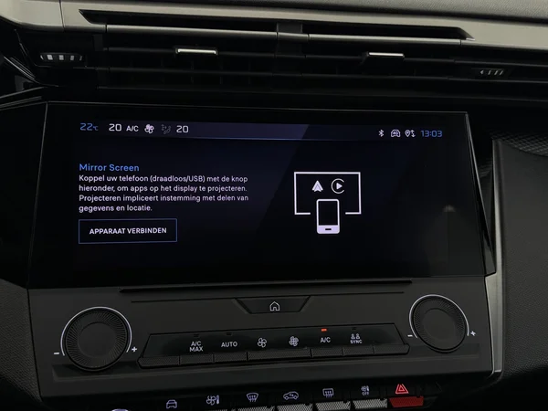 PEUGEOT 308 (2023) — foto 13 van 27