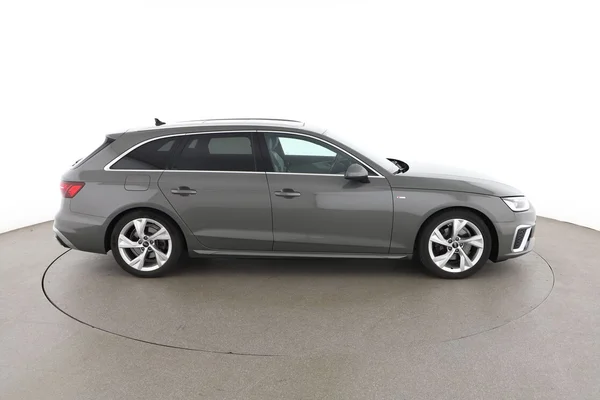 Audi A4 (2024) — foto 13 van 16