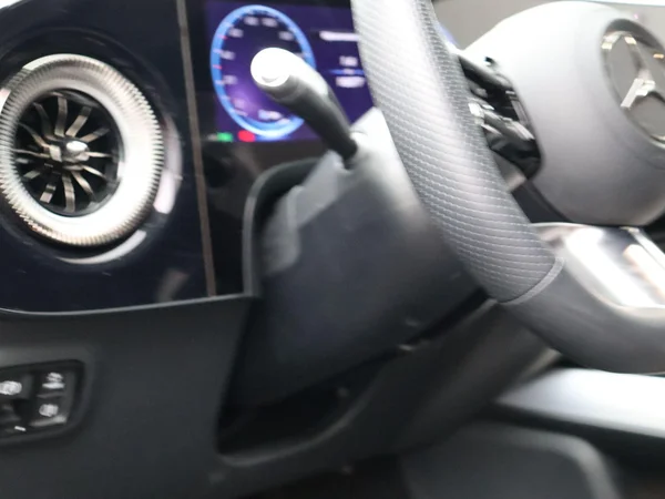 Mercedes-Benz CLA (2025) — foto 3 van 30