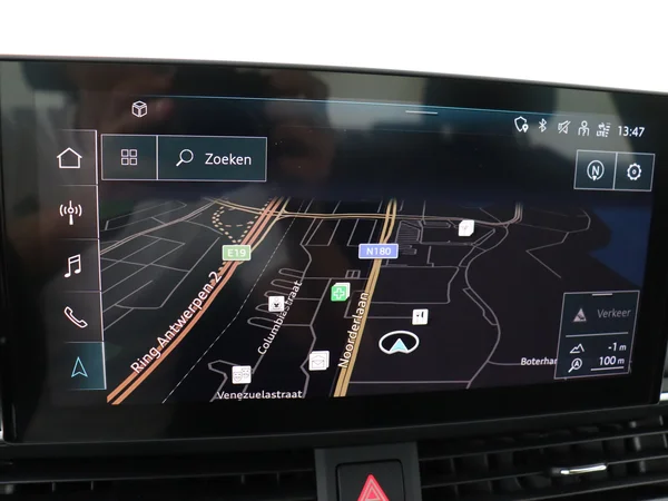 AUDI A4 (2020) — foto 10 van 28
