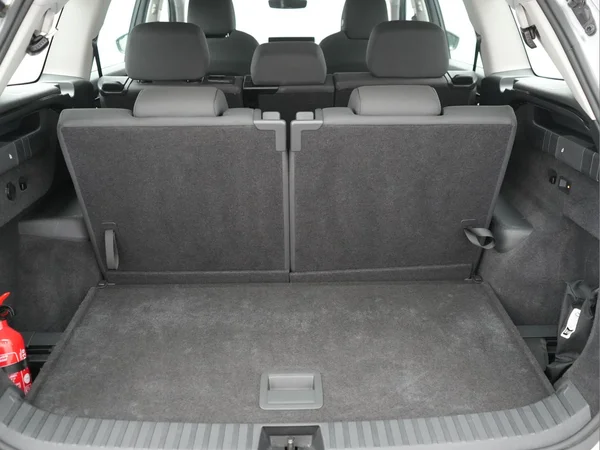 SKODA Kodiaq (2024) — foto 7 van 32
