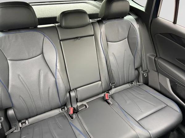 VOLKSWAGEN Tiguan eHybrid (PHEV) (2025) — foto 11 van 24