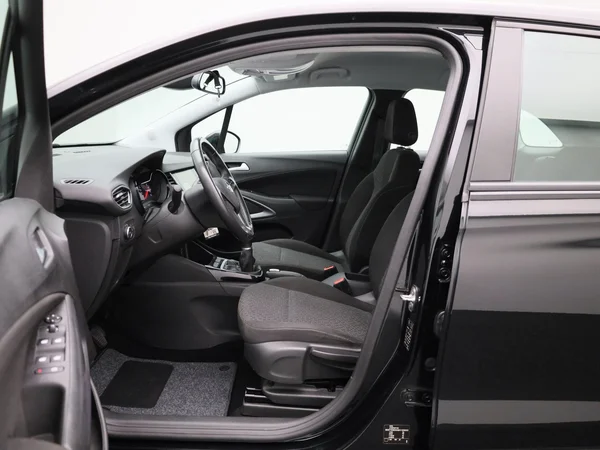 Opel Crossland (2021) — foto 3 van 38