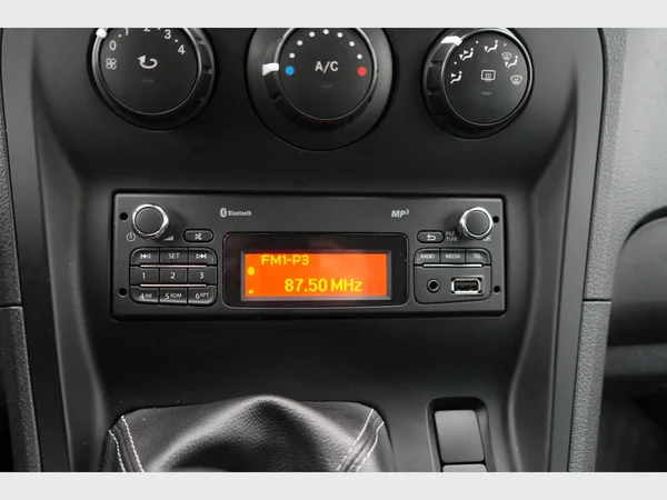 MERCEDES-BENZ Citan 108 Combi Mwb Dsl (2015) — foto 5 van 19