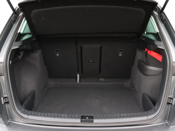 SKODA Karoq (2024) — foto 6 van 18