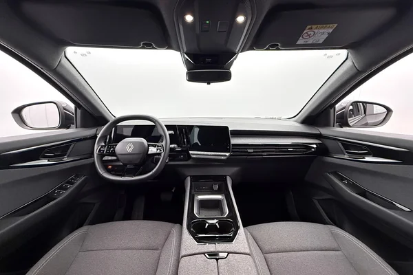 Renault Austral E-Tech (HEV) (2025) — foto 2 van 36