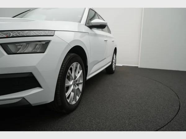 SKODA Kamiq (2024) — foto 19 van 26