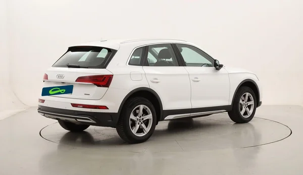 Audi Q5 (2021) — foto 27 van 31