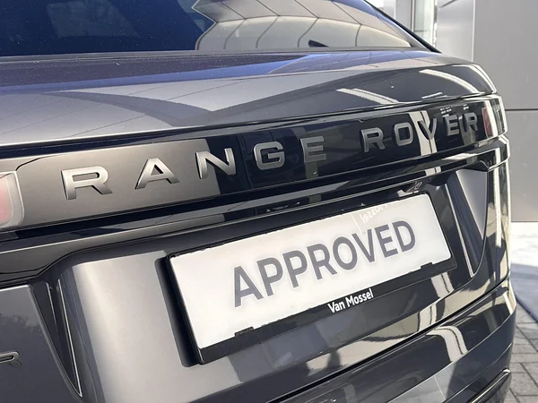 Land Rover Range Rover Velar (2025) — foto 24 van 31