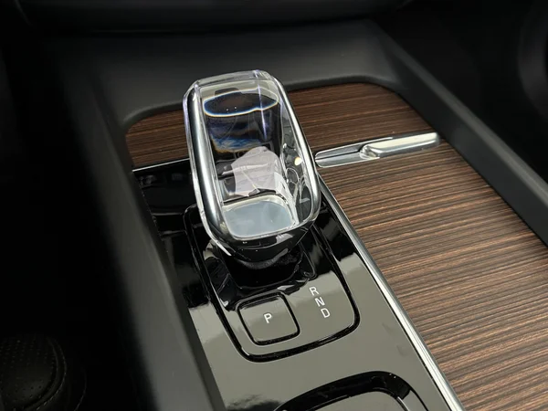 VOLVO XC60 (2022) — foto 4 van 32