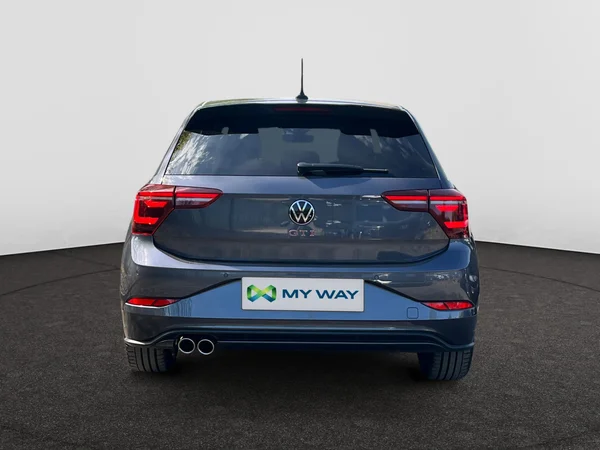 VOLKSWAGEN Polo GTI (2024) — foto 9 van 24