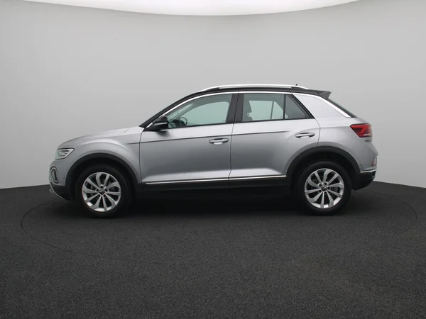 VOLKSWAGEN T-Roc (2025) — foto 12 van 15