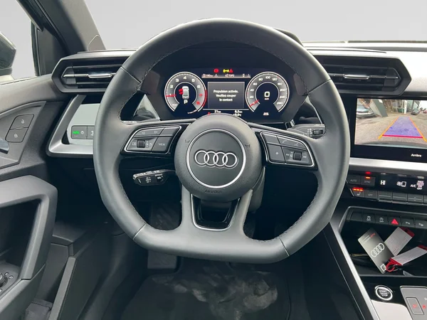 AUDI A3 Sedan (2025) — foto 16 van 18