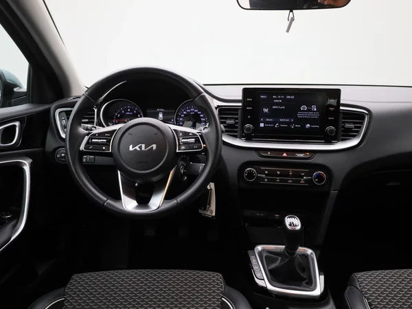 Kia cee'd (2024) — foto 35 van 37