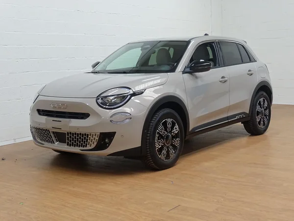 Fiat 600 (2026) — foto 20 van 24