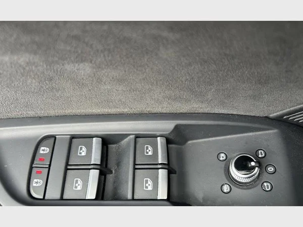 Audi Q5 (2022) — foto 28 van 40