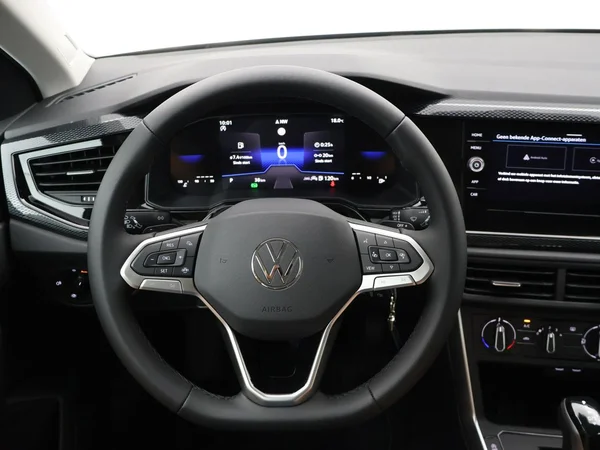 VOLKSWAGEN Polo (2026) — foto 20 van 23