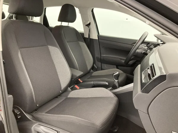 VOLKSWAGEN Polo (2022) — foto 21 van 36